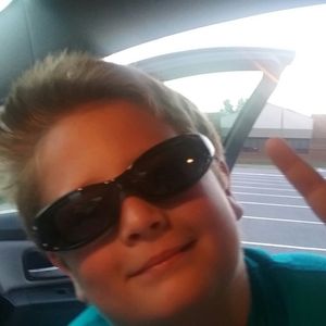 Meet your Posher, Bettina